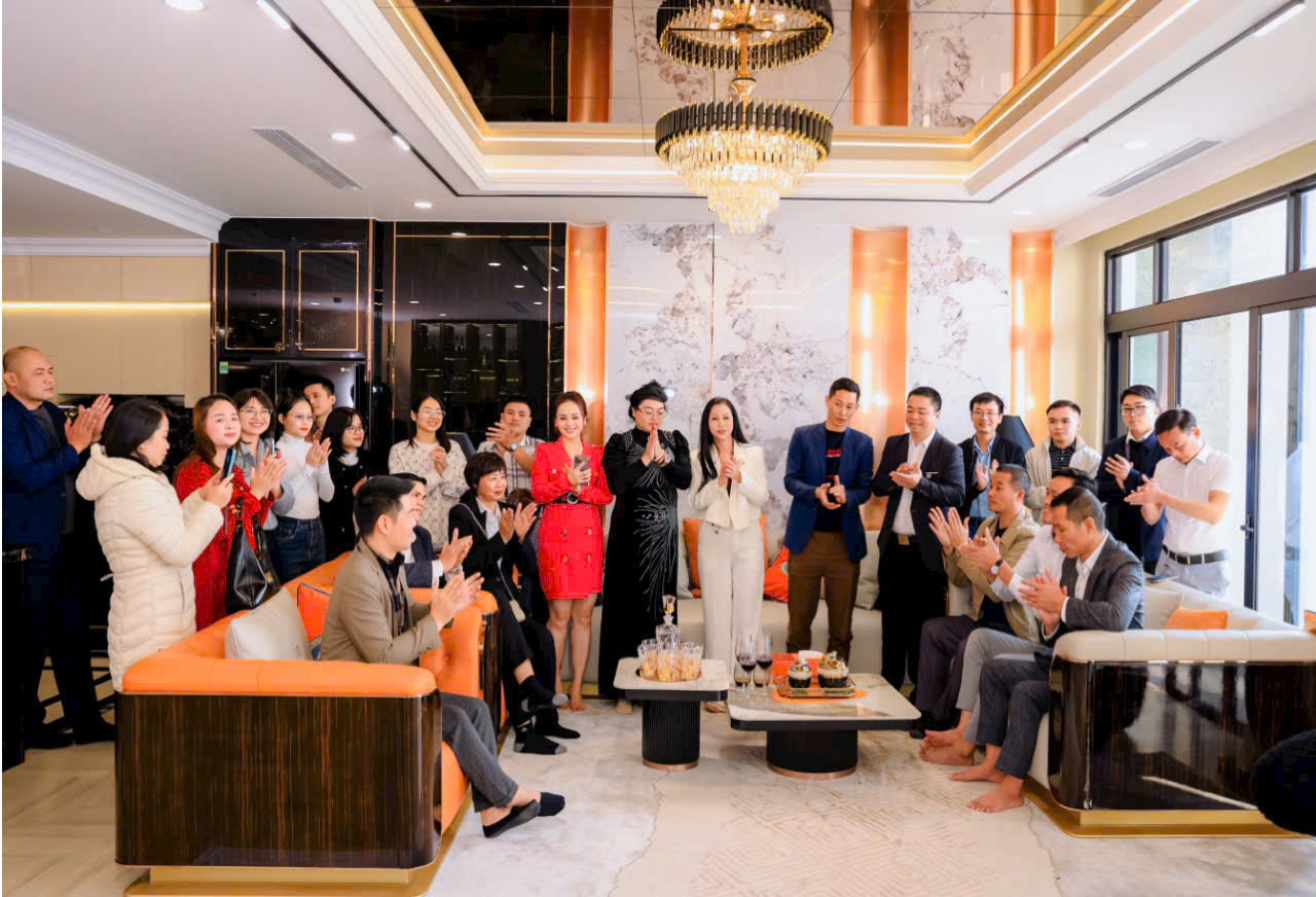 Gặp gỡ Đối tác Quốc tế