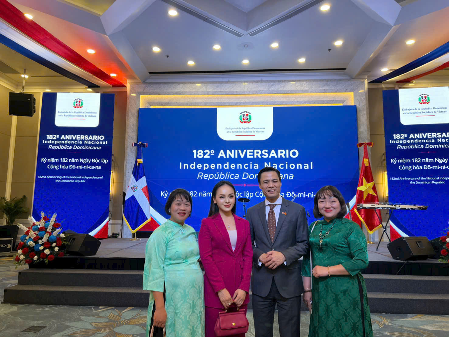 Khoảnh khắc Tuyệt vời