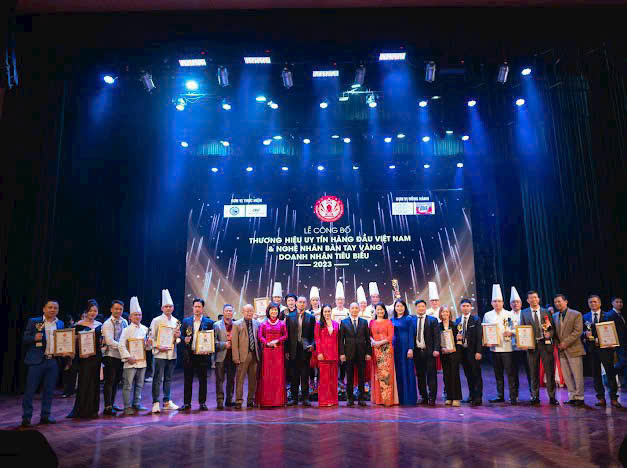 Liên minh IBF Việt Nam - Singapore